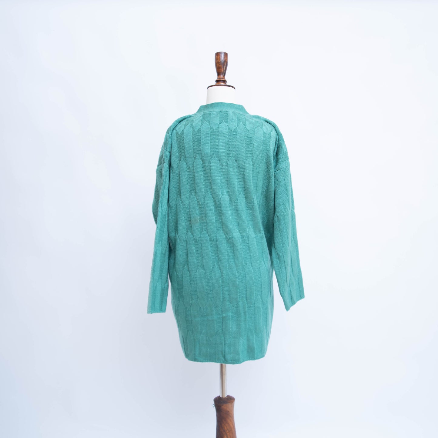 BUTTON DOWN CARDIGAN