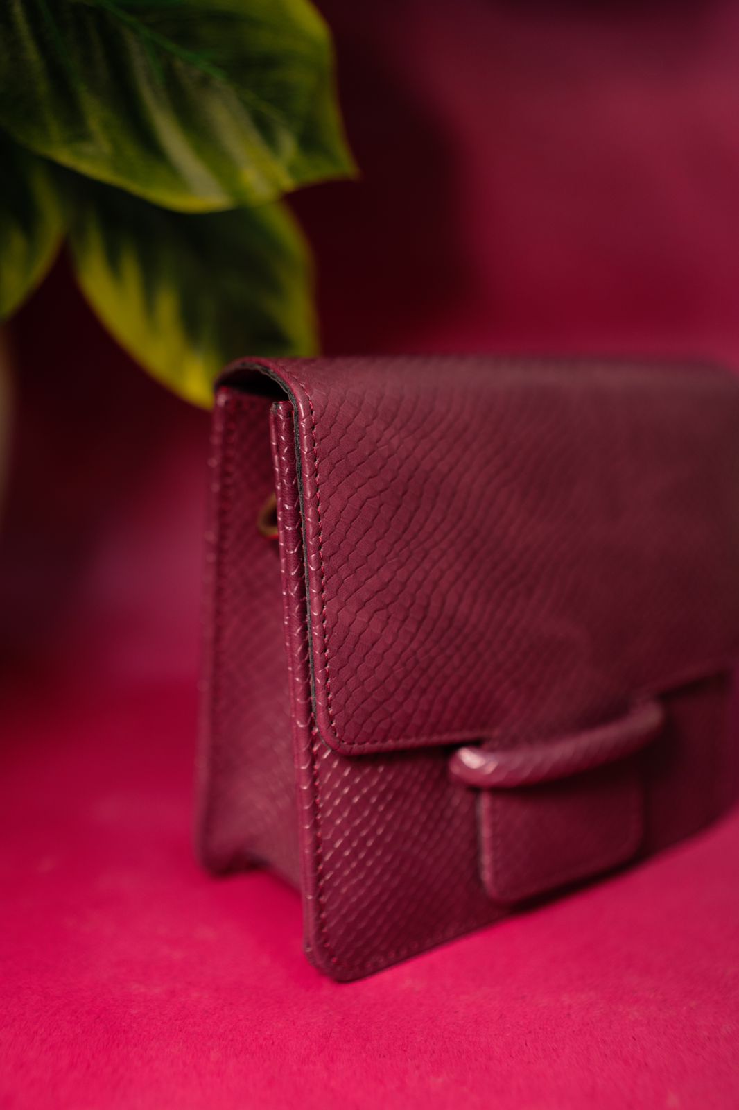 THE BAG ss24 by FITIN (CROSSBODY MAROON FAUX LEATHER BAG )
