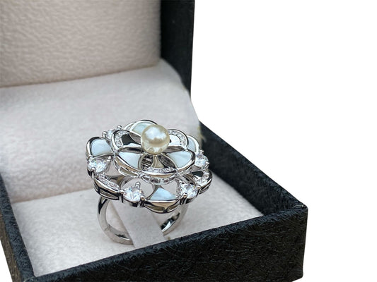Twirling Pearl Blossom ring