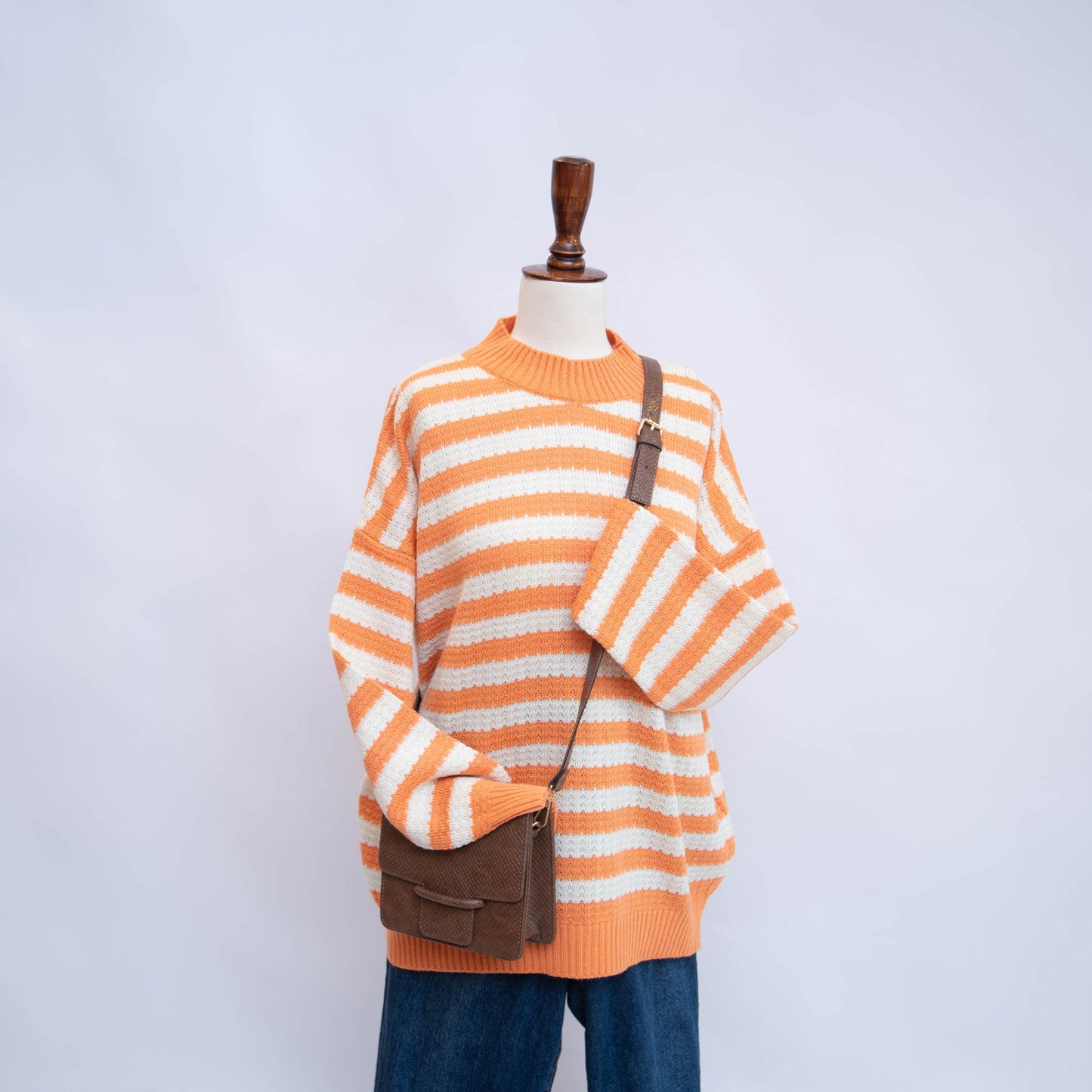WAVY STRIPS