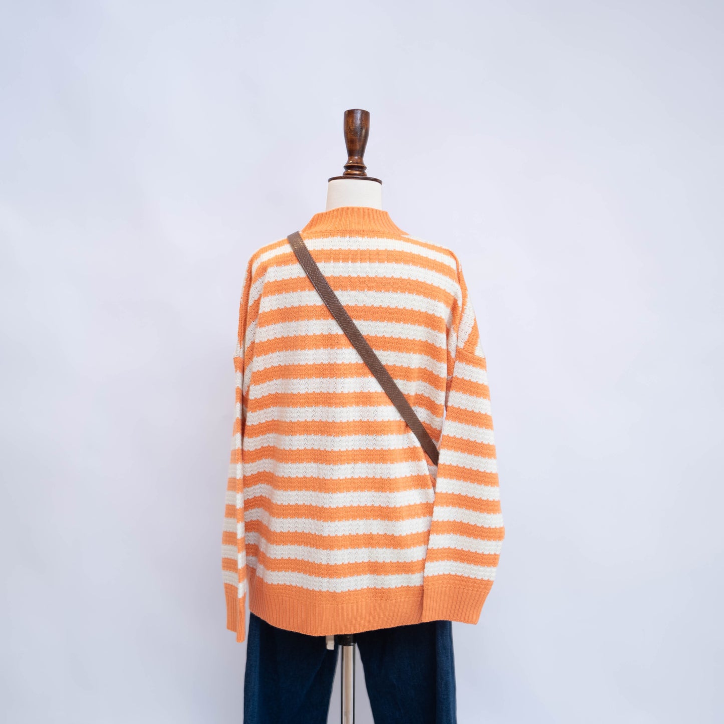 WAVY STRIPS