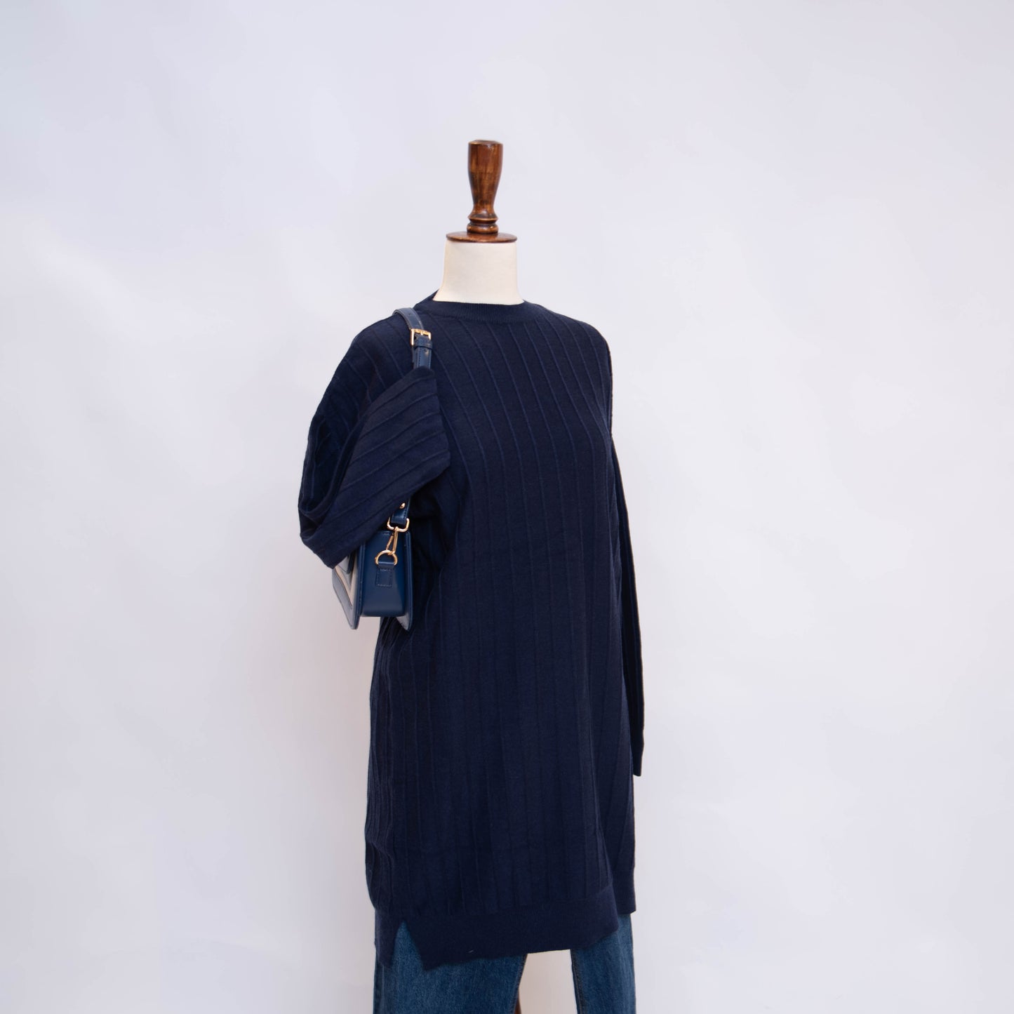 DREAM LAND (NAVY BLUE)
