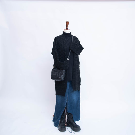 RIBBED OPEN MID LENGTH CARDIGAN WITH POCKETS (BLACK )