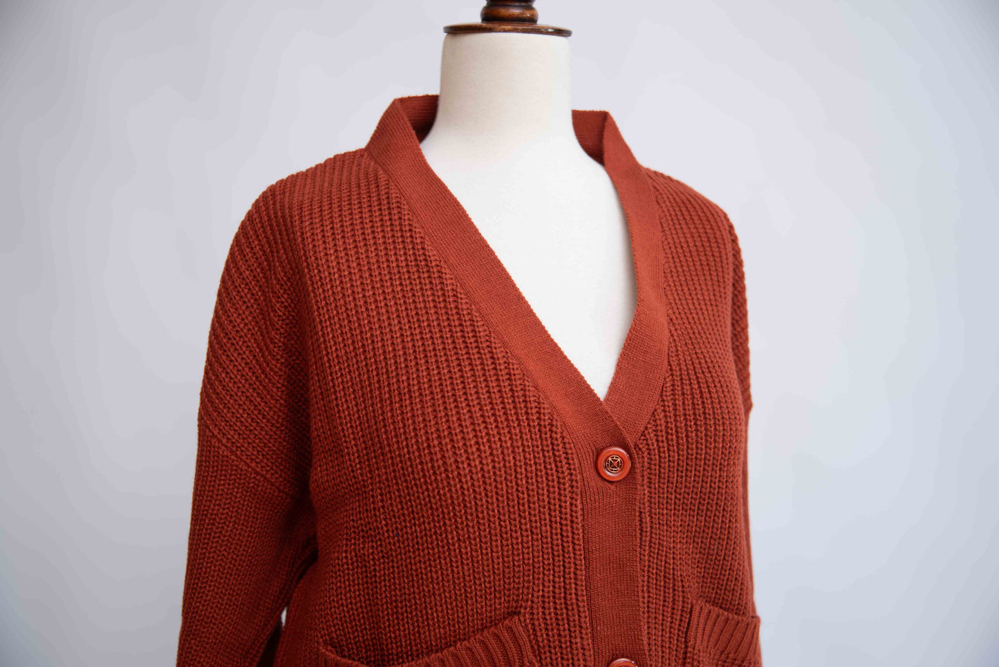 SHORT CARDIGAN