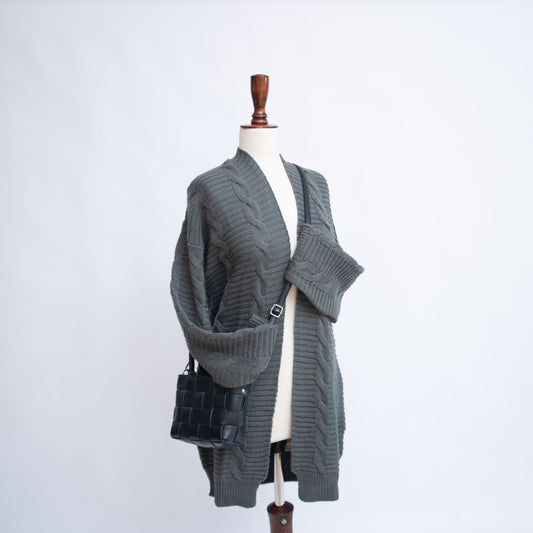 MID LENGTH GREY CARDIGAN