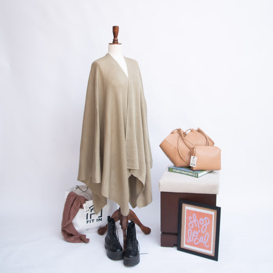Cape Shawl Beige