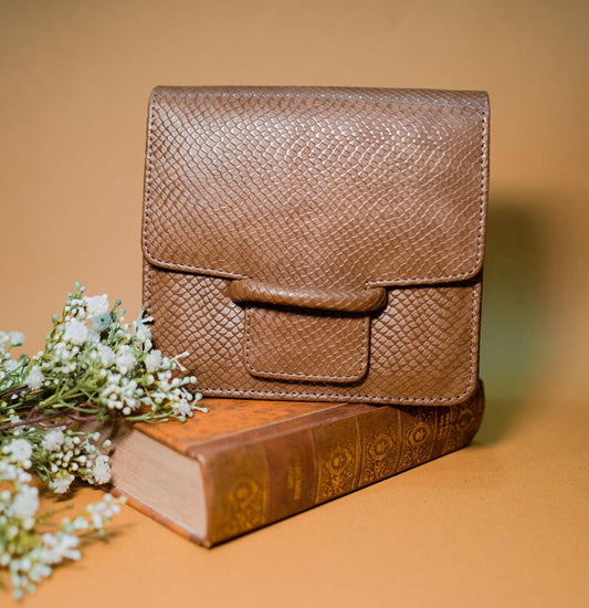 THE BAG ss24 by FITIN (CROSSBODY BROWN FAUX LEATHER BAG )