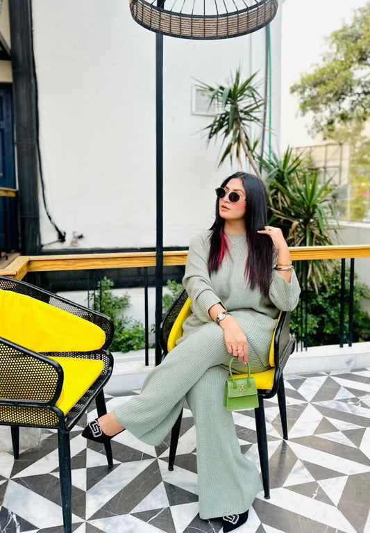 SOLID (knitted co-ord set )