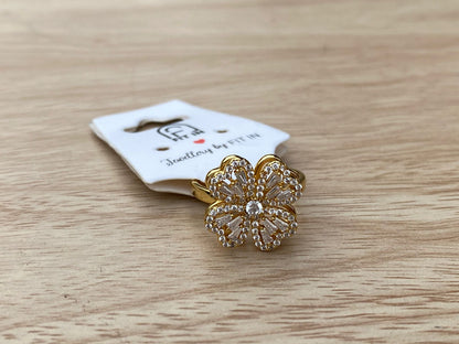 Mini Blossom Spin ring